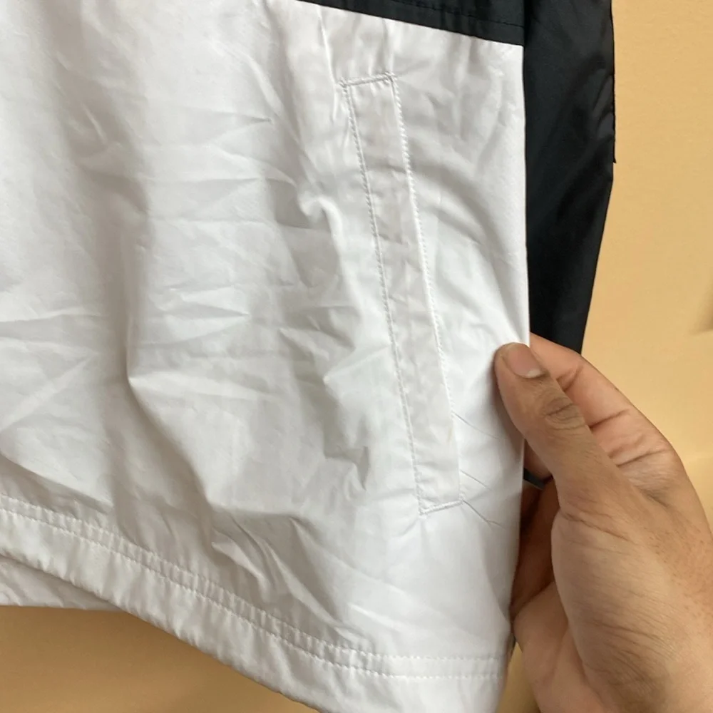 Nike Crop Trop Windbreaker “Black White” - Picture 6 of 10